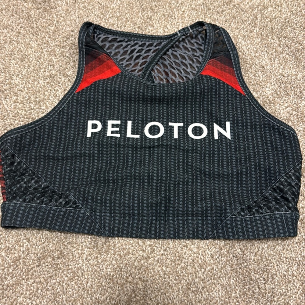 Peloton sports bra